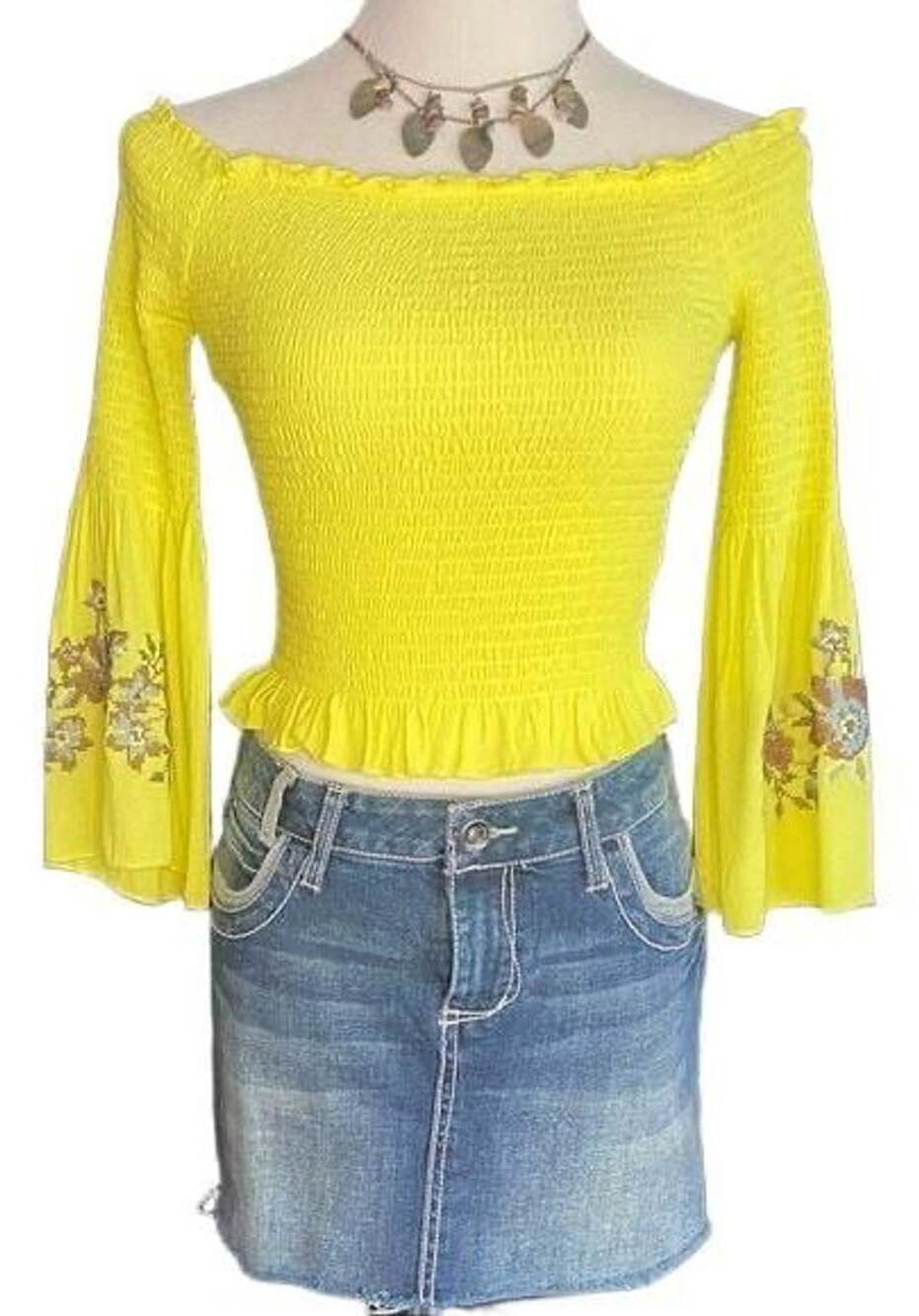 👚Neon Yellow Embroidered Smocked Off-Shoulder Cropped Blouse